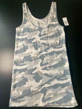Old Navy Women's First-Layer Ribbed Tank Top Blue Grey Camo Size Small